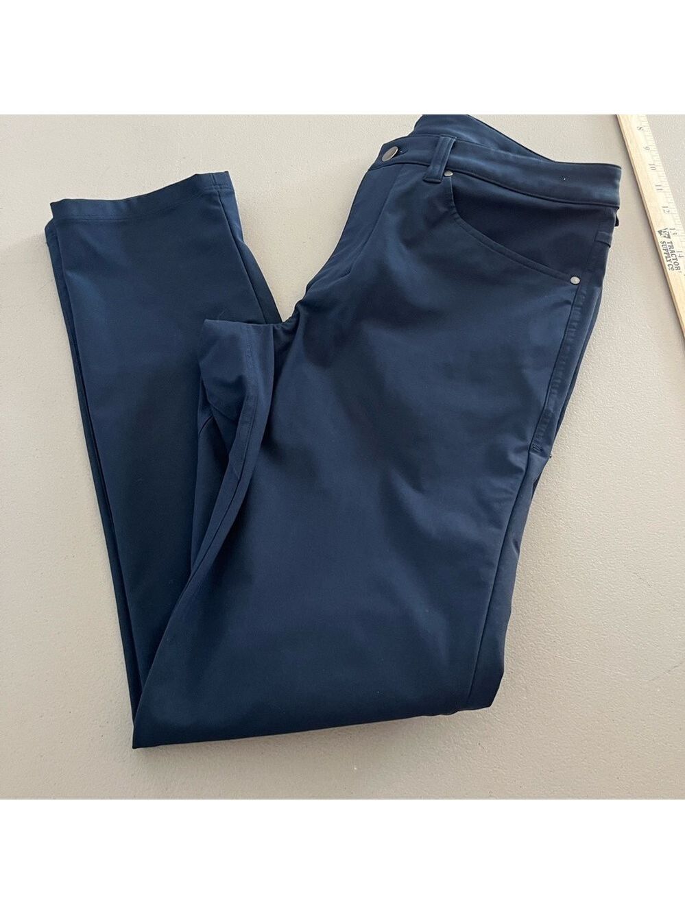 Men’s Lululemon Blue Pants 31